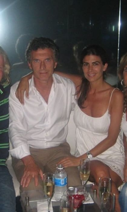 Mauricio Macri y Juliana Awada mantuvieron un noviazgo discreto en el inicio hasta que en 2010 confirmaron su relación (Fuente: Archivo LA NACION)