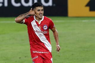 Con autoridad. Argentinos logró un muy buen triunfo ante Católica, en Chile