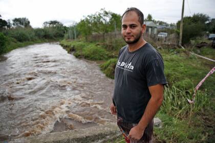 Gabriel Mendoza sobrevivió a la inundación de 2013, en la que murieron sus dos abuelos y su hermano