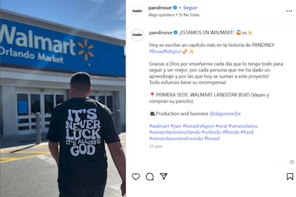 Gabriel mostró su emoción ante la noticia de incorporar su mercancía a Walmart