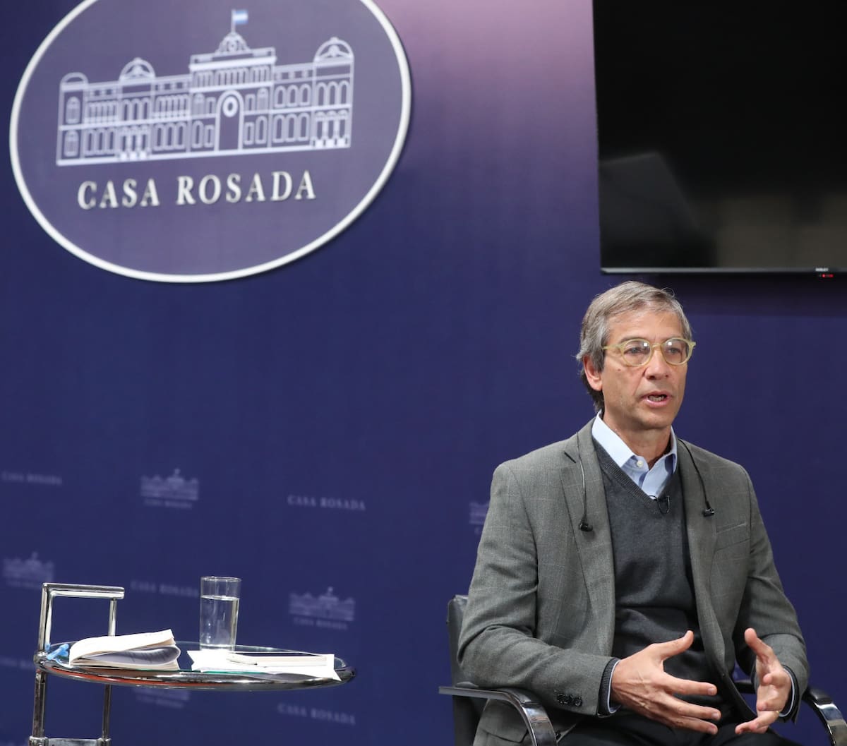 Gabriel Oriolo deja la Superintendencia de Salud: ¿Quién lo reemplazará y qué implicaciones tiene para los usuarios?