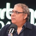 Gabriel Rolón: “Todos empezamos siendo casi algo”