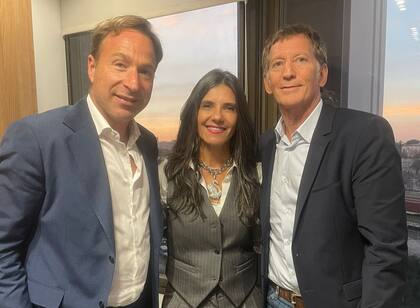 Gabriel Safirsztein, Carla Asumpcao (líder regional de la marca) y Pablo Herman