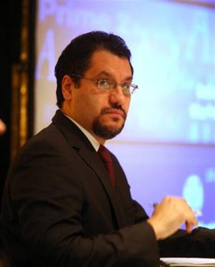 Gabriel Torres, VP de Moody''s para calificación de deuda soberana