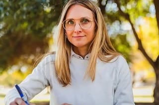 Quién es la diputada que faltó al Congreso, estaba de vacaciones en Disney y culpa al bloque de JxC