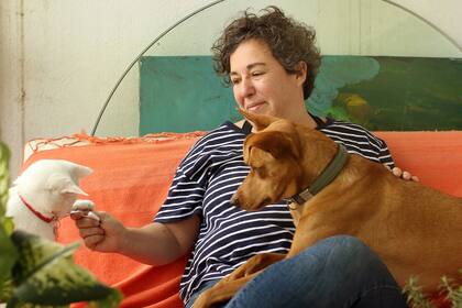 La vuelta de Gabriela Cabezón Cámara luego del éxito de la China Iron