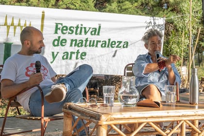 Gabriela Cabezón Cámara, en el escenario del festival Raizal