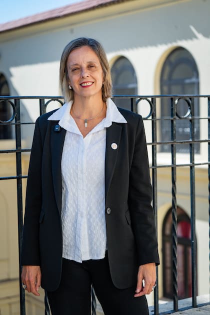 Gabriela Helale, candidata a la dirección del Colegio Monserrat, en una elección que marcará un hecho inédito en la historia de la institución