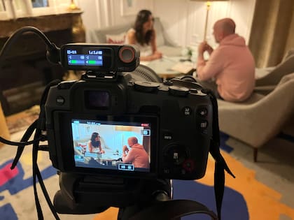 Gabriela Sabatini durante la entrevista con LA NACION, en París, en un hotel de la rue Vernet