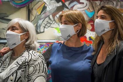 Gachi Prieto, Clara Martínez y Mariana Povarché, las tres galeristas que participan del homenaje a Noé