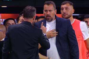 Gago discute con el Ogro Fabbiani