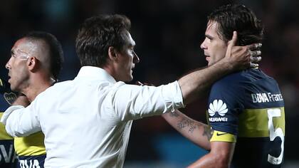 Gago, junto a Guillermo y Tevez; los tres íconos del Boca actual