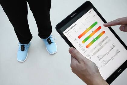 GaitUp es un sensor que pone en los pies y determina el tipo de tranco que un corredor y sugiere cómo mejorarlo