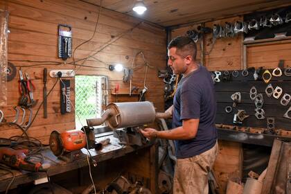 Galarza sueña con tener su taller propio