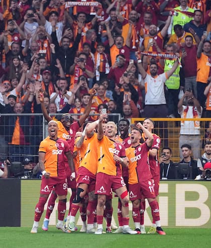 Galatasaray se coronó campeón de la liga turca
