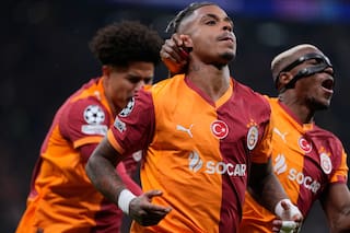 Galatasaray vence 1-0 a Liverpool en octavos de final de la Liga de Campeones