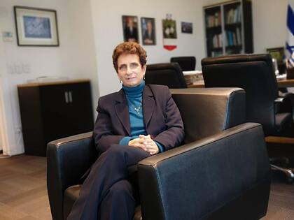Galit Ronen, embajadora de Israel en Argentina, durante su entrevista con La Nación