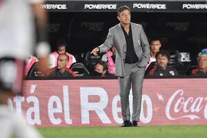 Gallardo, anoche, en un tramo del partido que River ganó con comodidad pese a un comienzo extraño