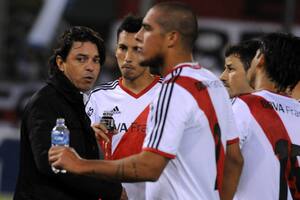 Gallardo debutó en River el 27 de julio de 2014 por los 16vos de final de la Copa Argentina: derrotó 6-5 a Ferro en los penales tras empatar 0-0