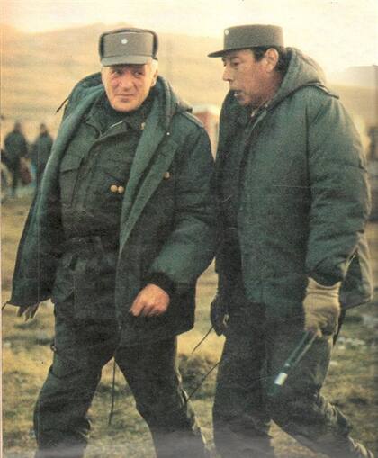 Galtieri y Menéndez, en Malvinas