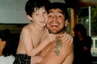 Fue parte de un éxito de TV al que llegó de casualidad, logró que lo admirara hasta Maradona y luego se alejó del medio