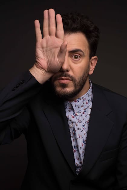 Garabal está relanzando en YouTube la tercera temporada de Famoso.