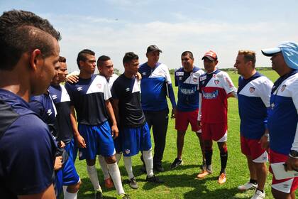 Garabello trabaja con las inferiores de Junior