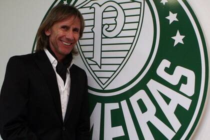 Gareca, feliz en Brasil