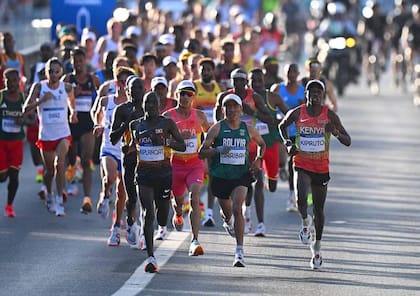 Garibay cruzó la meta en la posición 60, a 9m28s del ganador, Tamirat Tola