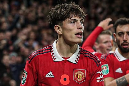 Garnacho habría rechazado la primera oferta de renovación de su contrato