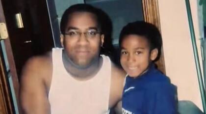 Garreth decidió convertirse en fisicoterapeuta como un acto de amor hacia su padre Stephen