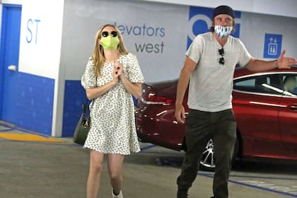 Garrett Hedlund y Emma Roberts ya llevan más de un año de relación