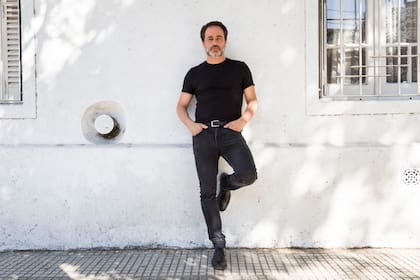 Gaston Pauls define a su presente como hermoso. "Estoy bien con mis hijos, con la madre de mis hijos y con mi pareja", cuenta el actor