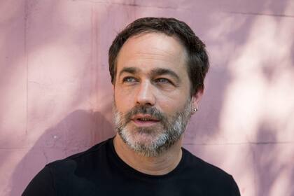 "El medio es muy careta con el que no tiene éxito, con el que no cuenta con millones de likes", sostiene el actor