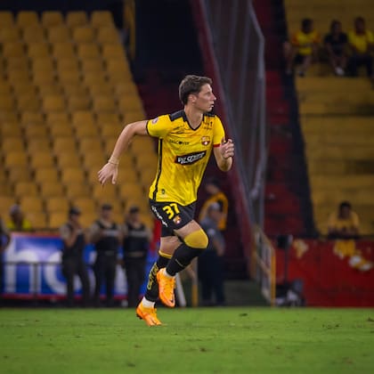 Gastón Campi, de pasado reciente en San Lorenzo, arribó a Barcelona de Ecuador a principios de este año