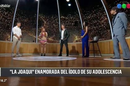 Gastón Edul, Facundo Arana, Daniela Cellis y Joaquín Livinton, invitados de PH, escuchan con atención el relato revelador de La Joaqui