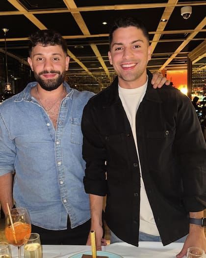 Gastón junto a Guido cuando cumplieron 28 años