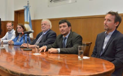 Gastón Morán, en una foto de febrero de 2020 con el entonces ministro Ginés González García