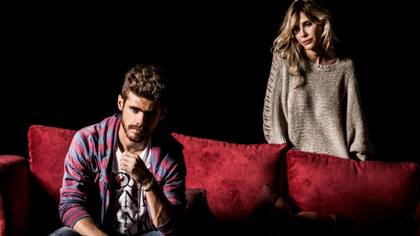 Gastón Soffritti junto a Guillermina Valdés en la obra Sexo con extraños