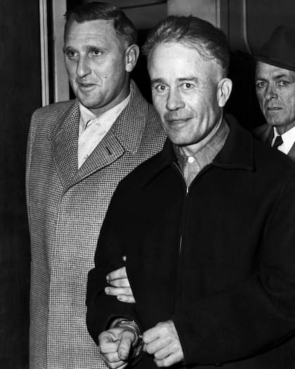 Gein fue famoso por arrancar la piel de sus víctimas para hacer cinturones, muebles o lámparas