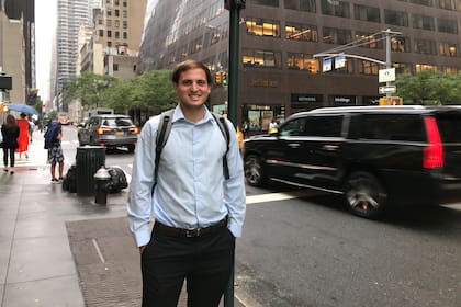 Geller, en las calles de Manhattan; tras estudiar Economía en Stanford, dejó el tenis y está trabajando en el Distrito Financiero de Nueva York