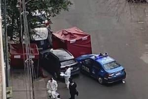 Motochorros le robaron el auto a un diplomático turco y la policía mató a uno de los delincuentes