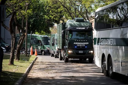 Gendarmes arriban a Rosario para reforzar la seguridad