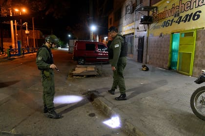 Gendarmes buscan rastros tras los ataques en Rosario