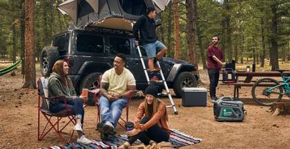 Generadores portátiles a gasolina serán prohibidos en California a partir de 2028 debido a su alto nivel de emisiones contaminantes, que afectan el aire y la salud pública