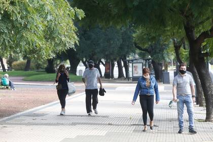 En la zona de Palermo se vio a varias personas durante la tarde