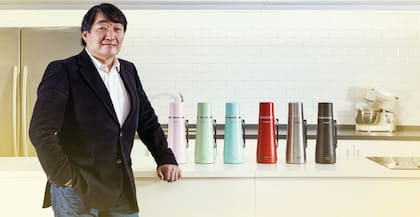 El empresario coreano Dante Choi creó Goldmund en 2003