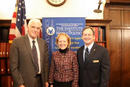 Gentry también es docente en la universidad de Georgetown