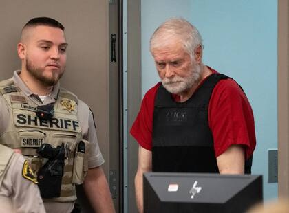 George A. Kelly enfrenta cargos de asesinato y otros delitos por disparar contra un ciudadano mexicano en su propiedad fronteriza