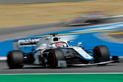 George Russell tiene asegurada su butaca en Williams para 2021; el equipo británico fue junto con Ferrari y McLaren, de los primeros en estampar la firma en el nuevo acuerdo que regulará a la Fórmula 1 hasta 2025